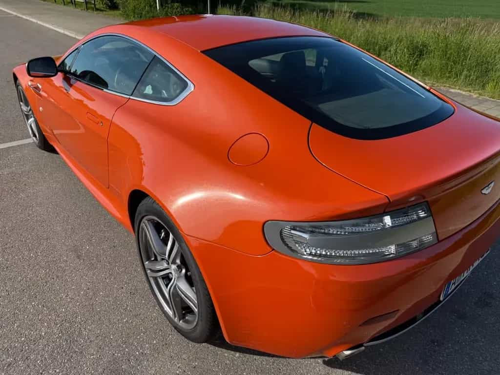 Aston Martin V8 Vantage Aston Martin V8 Vantage N400 05/2008-photo-1