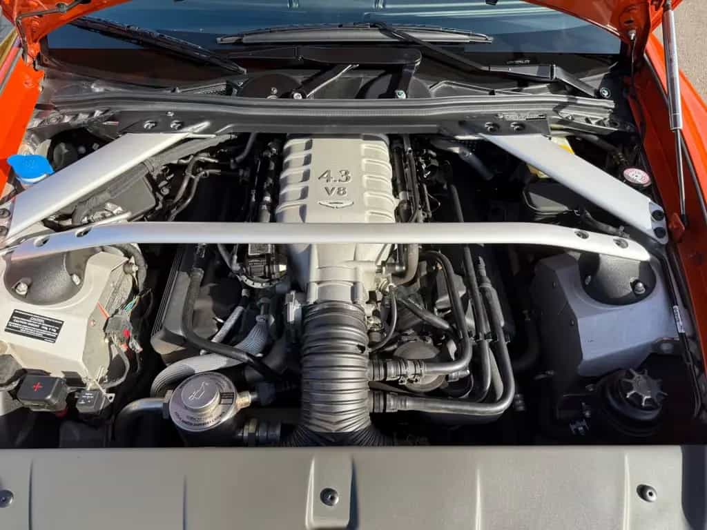 Aston Martin V8 Vantage Aston Martin V8 Vantage N400 05/2008-photo-6