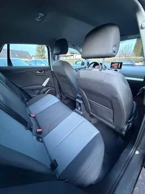 Audi Q2 design*NEU*TÜV*Automatik*150PS*NAVI* 10/2017-photo-12