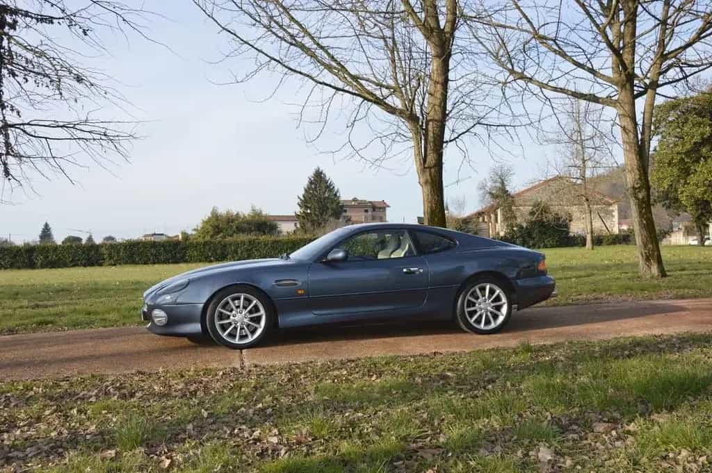 Aston Martin DB Vantage 11/2002-photo-12