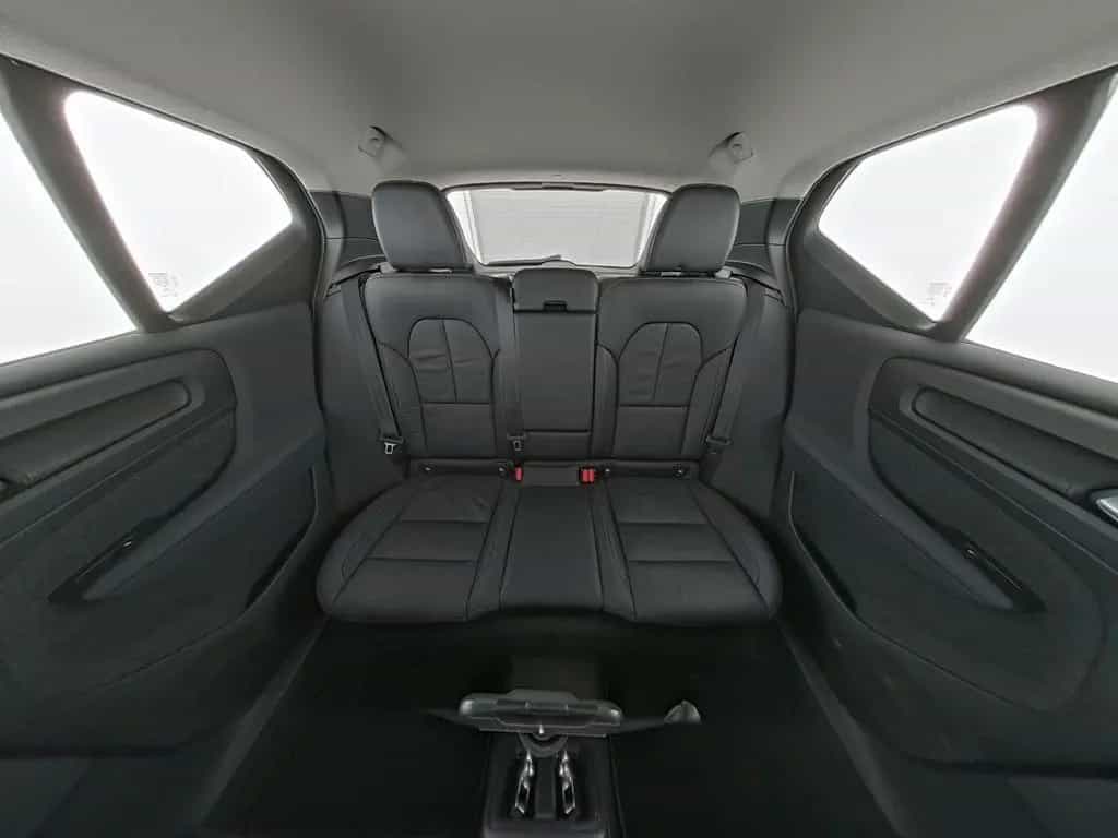 Volvo XC40 Inscription 360°|LED|Kessy|CarPlay|Navi|SHZ 02/2022-photo-17