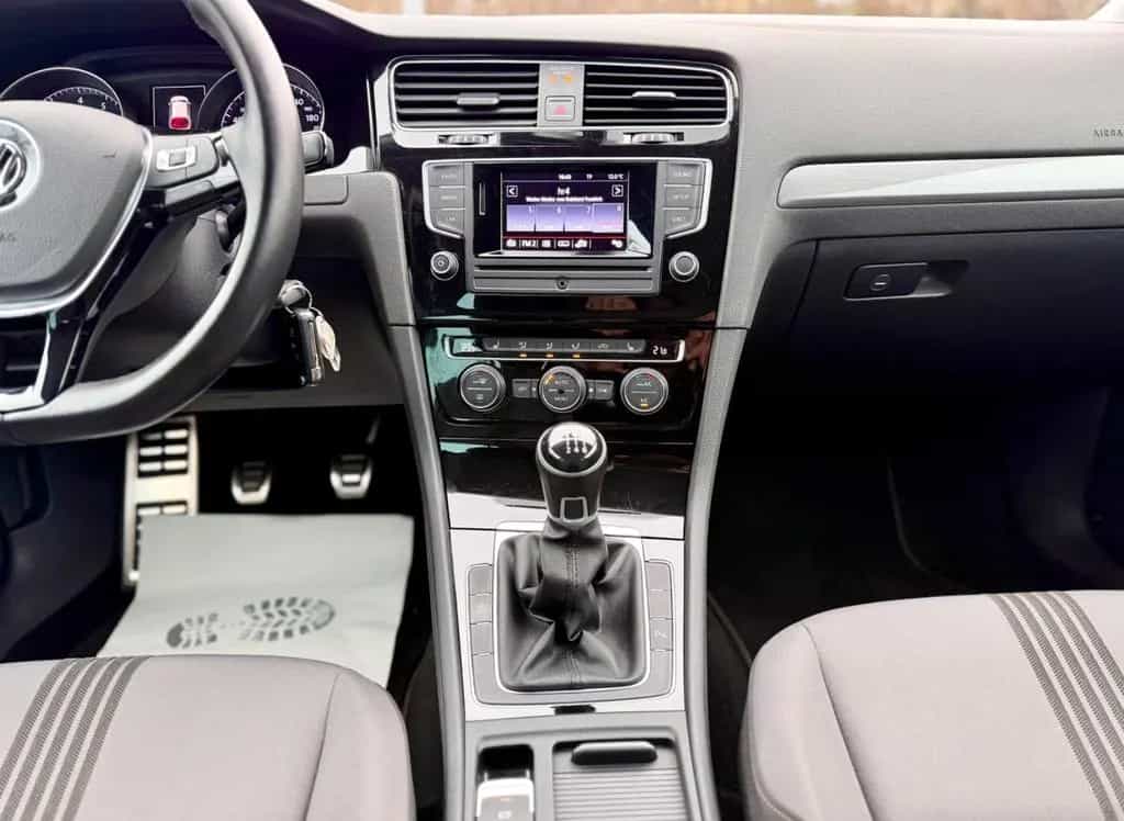 Volkswagen Golf VII Lim. Allstar BMT Kurvenlicht Tempomat 04/2016-photo-20