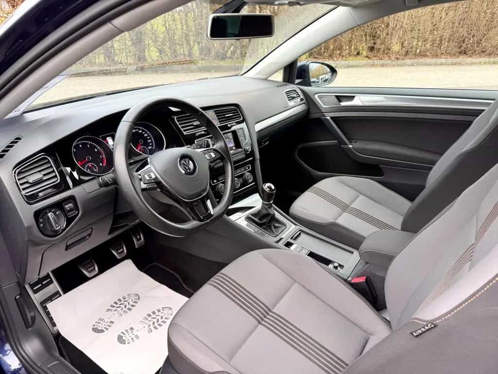 Volkswagen Golf VII Lim. Allstar BMT Kurvenlicht Tempomat 04/2016-photo-8