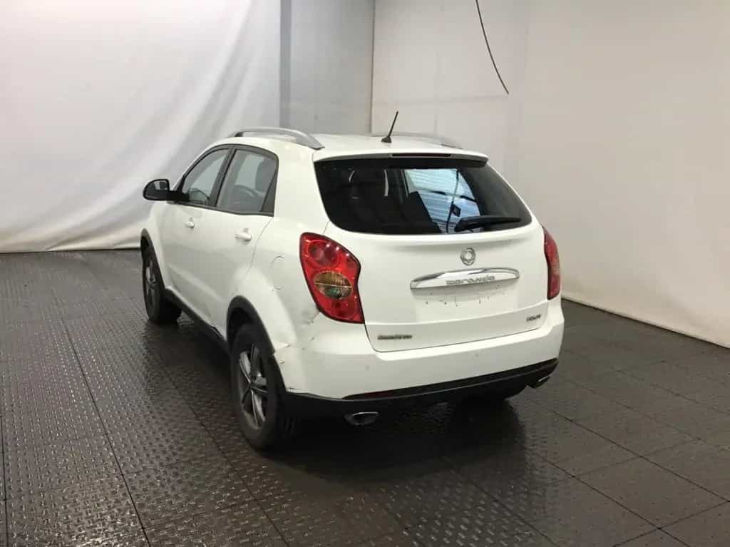 Ssangyong Korando 2.0 crdi 07/2013-photo-2