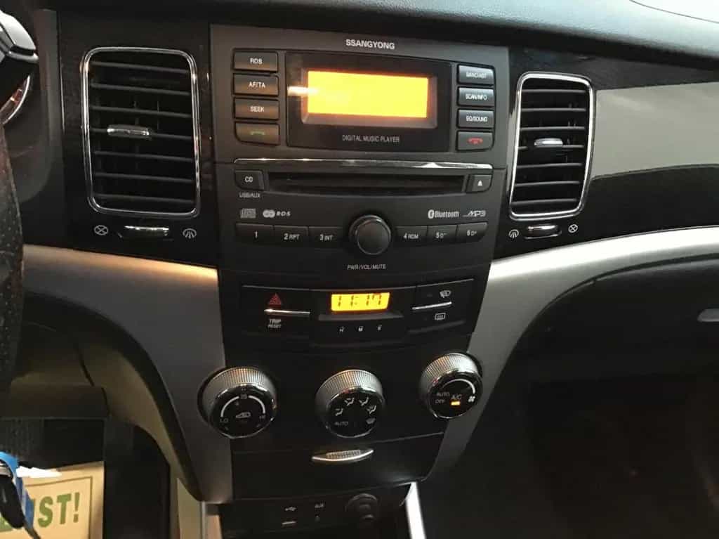 Ssangyong Korando 2.0 crdi 07/2013-photo-9