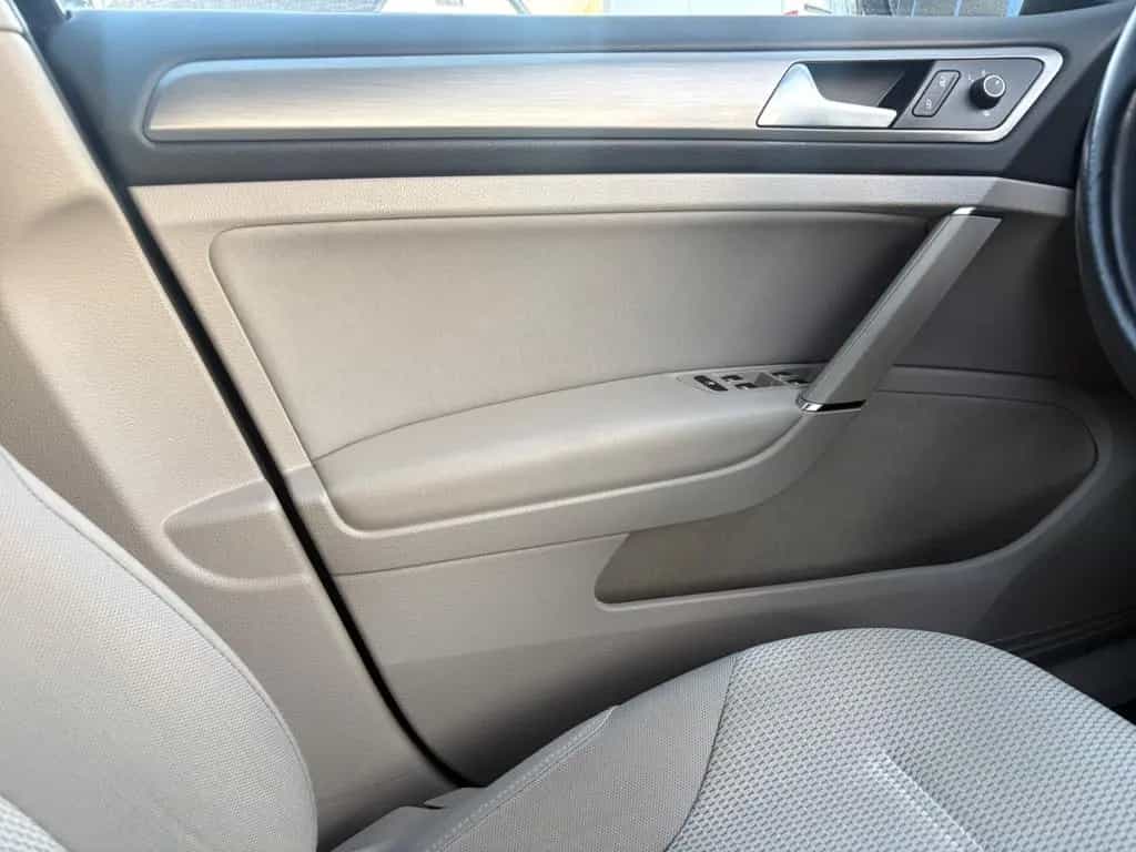 Volkswagen Golf VII Lim. Comfortline BMT*Garantie*HU/AU/Neu 08/2015-photo-20