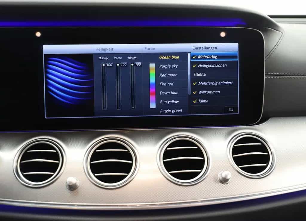 Mercedes-Benz E 63 AMG E 63 S AMG 612PS 9G 4Matic+ Carplay PAGA LED 11/2017-photo-35