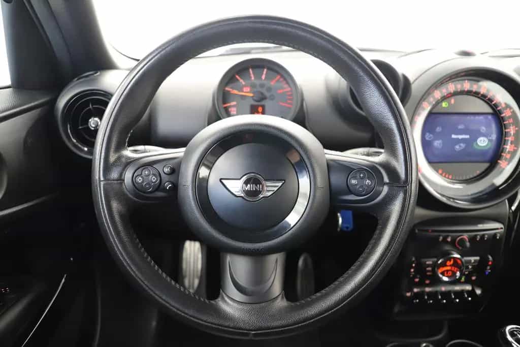 MINI Cooper SD Paceman 2.0 143PS All4 Limited Edition 04/2016-photo-20
