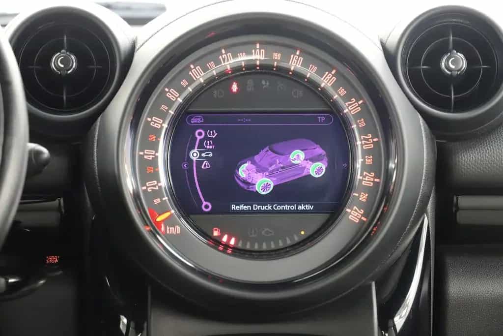 MINI Cooper SD Paceman 2.0 143PS All4 Limited Edition 04/2016-photo-25