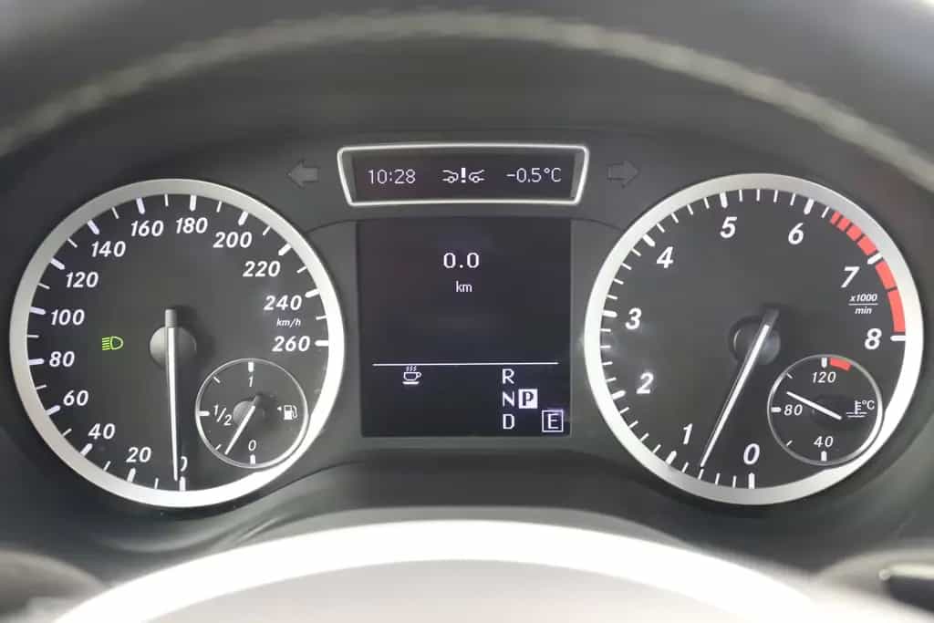 Mercedes-Benz B 200 156PS 7G Memory Leder RCAM AHK ACC 06/2012-photo-26