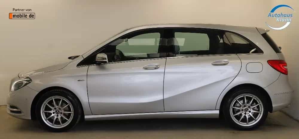 Mercedes-Benz B 200 156PS 7G Memory Leder RCAM AHK ACC 06/2012-photo-3