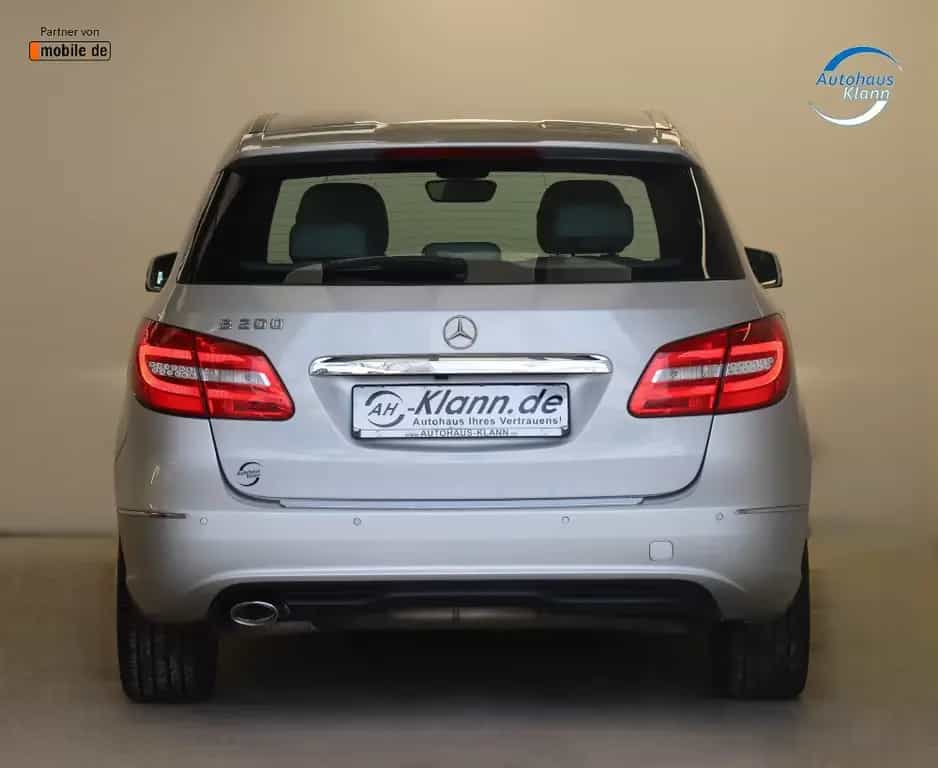 Mercedes-Benz B 200 156PS 7G Memory Leder RCAM AHK ACC 06/2012-photo-6