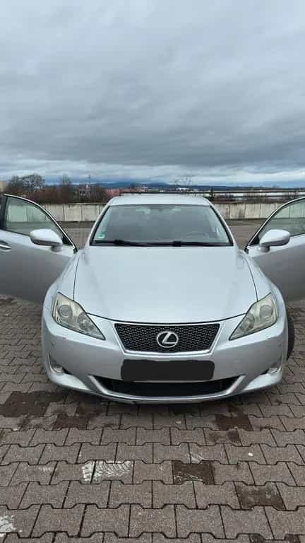 Lexus IS 250 F Sport Line 10/2005-photo-2