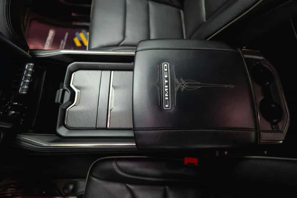 Dodge RAM 5.7 V8 HEMI 4x4 LIMITED Night LongBed *ACC* 01/2020-photo-34