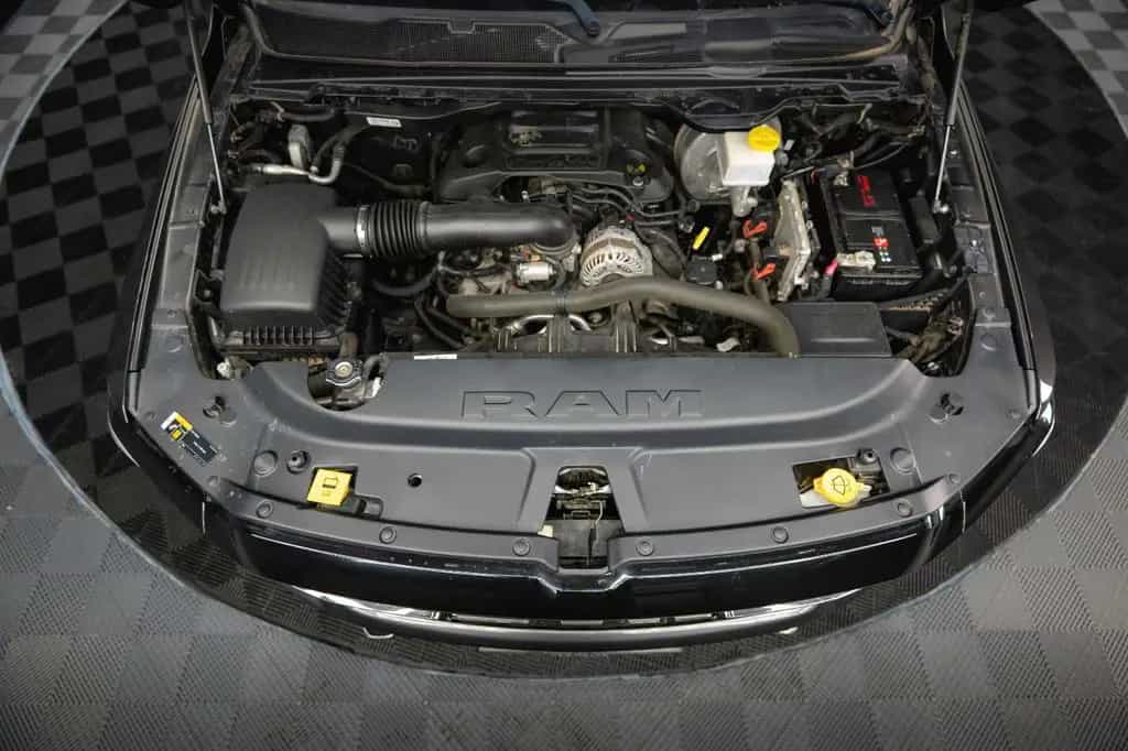 Dodge RAM 5.7 V8 HEMI 4x4 LIMITED Night LongBed *ACC* 01/2020-photo-41