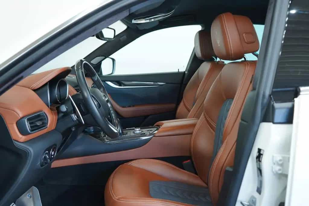 Maserati Levante GranLusso S Q4*Carbon*Bowers Wilkins* 07/2018-photo-10