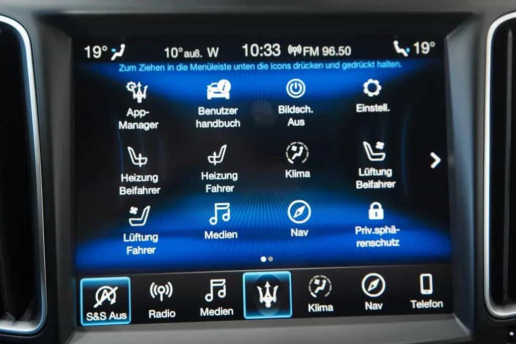 Maserati Levante GranLusso S Q4*Carbon*Bowers Wilkins* 07/2018-photo-32
