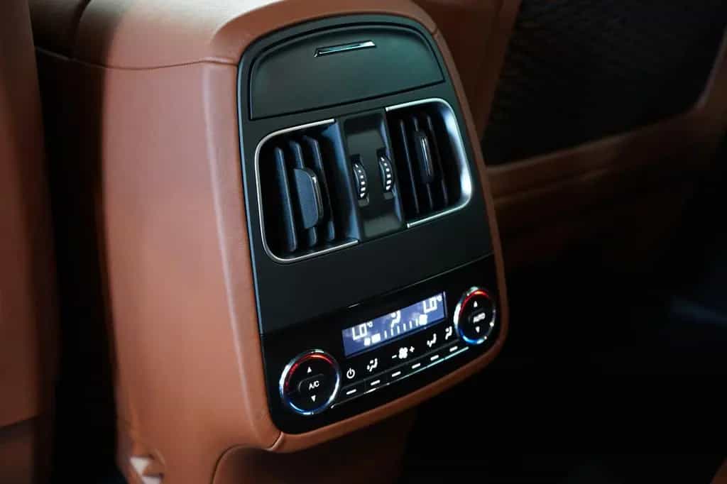 Maserati Levante GranLusso S Q4*Carbon*Bowers Wilkins* 07/2018-photo-42