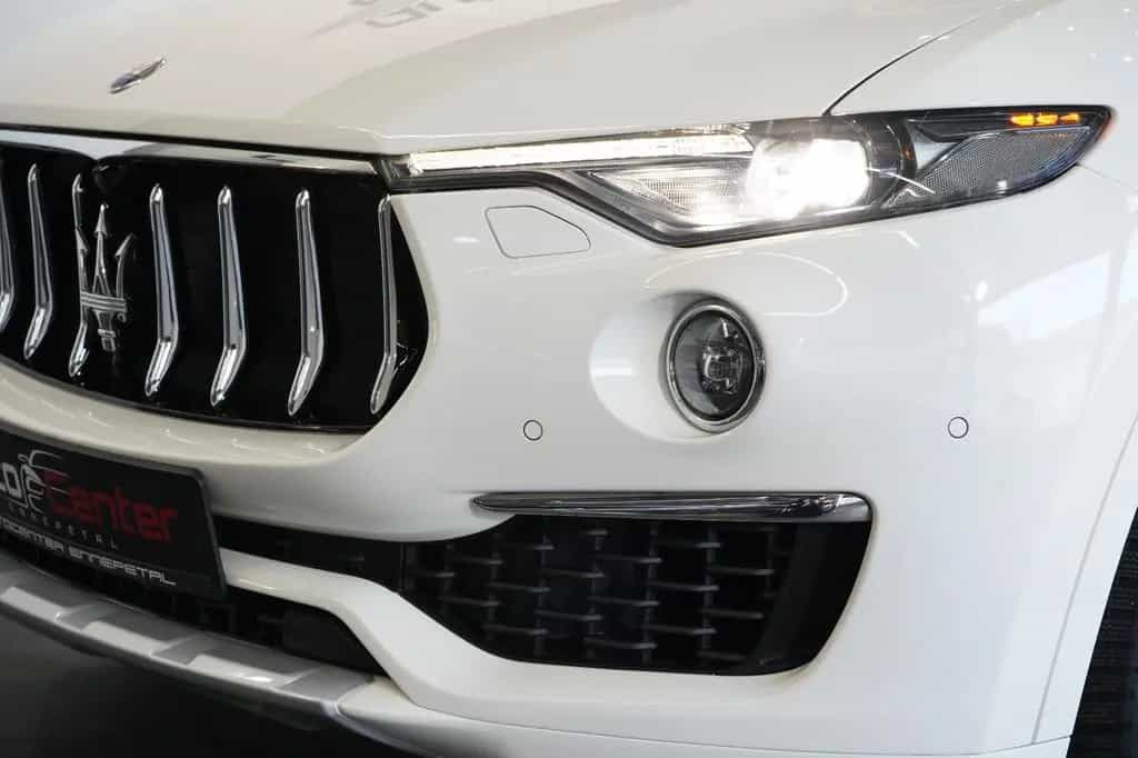 Maserati Levante GranLusso S Q4*Carbon*Bowers Wilkins* 07/2018-photo-5