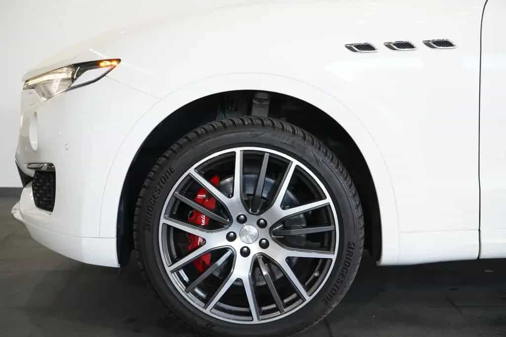 Maserati Levante GranLusso S Q4*Carbon*Bowers Wilkins* 07/2018-photo-6