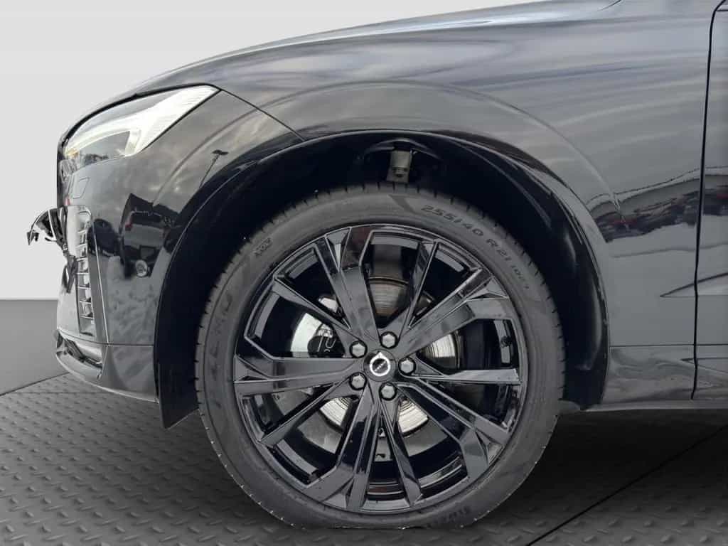 Volvo XC60 B5 Plus Black Edition AWD/Pano/360K/21Zoll 05/2025-photo-17