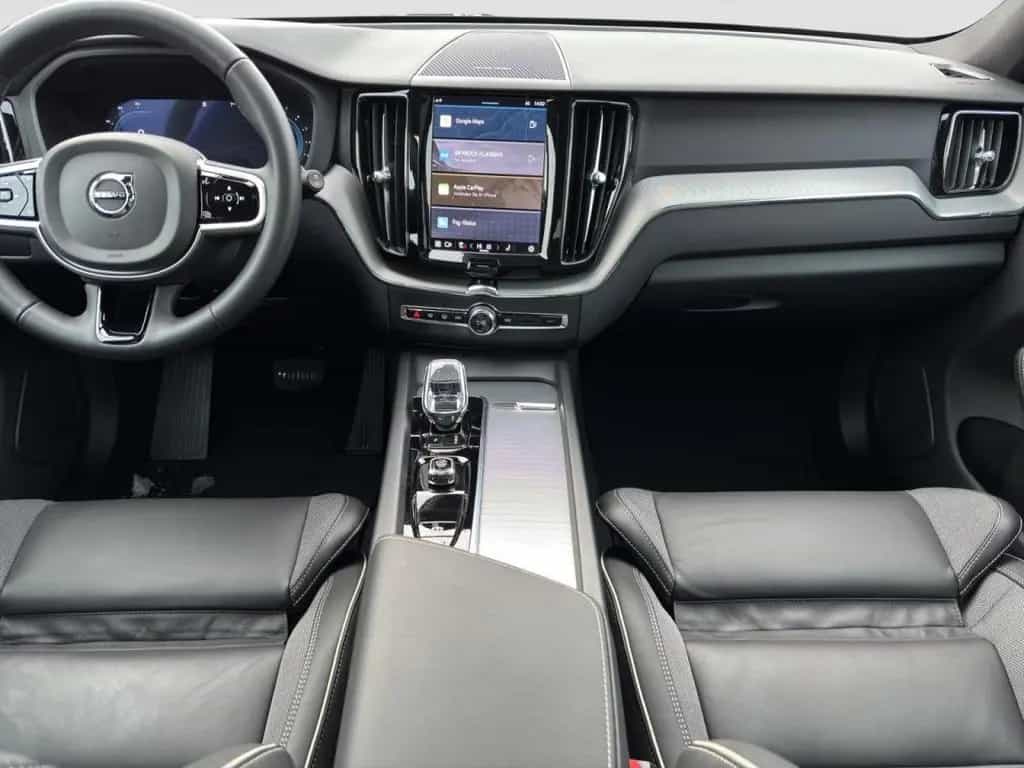 Volvo XC60 B5 Plus Black Edition AWD/Pano/360K/21Zoll 05/2025-photo-9