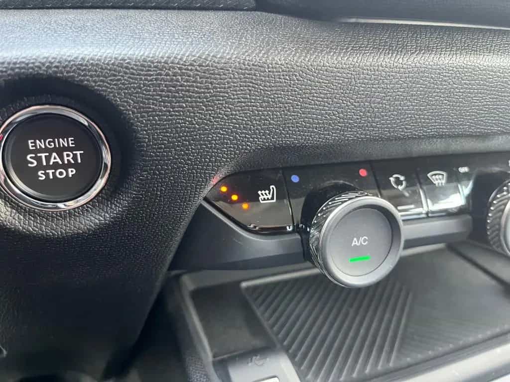 Citroën C4 Shine Stop&Start SITZHEIZUNG+NAVIGATION 10/2023-photo-21