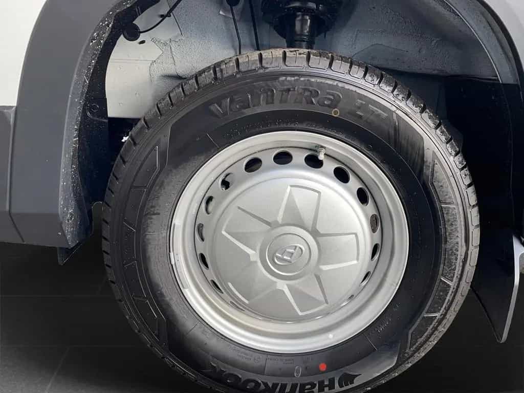 Maxus Deliver 9 L3H2 Base *elFH*KLIMA*PDChi*TEL*ZV+FB* 06/2025-photo-13