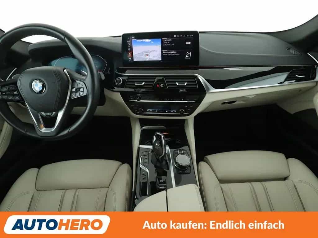 BMW 5 Series 520d Mild-Hybrid Luxury Line Aut.*NAVI*360*LASER 08/2020-photo-11