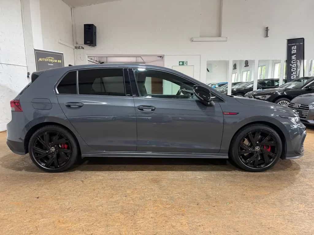 Volkswagen Golf VIII Lim. GTI 2.0TSI DSG/PANO/CAM/SOUND/18" 01/2023-photo-6