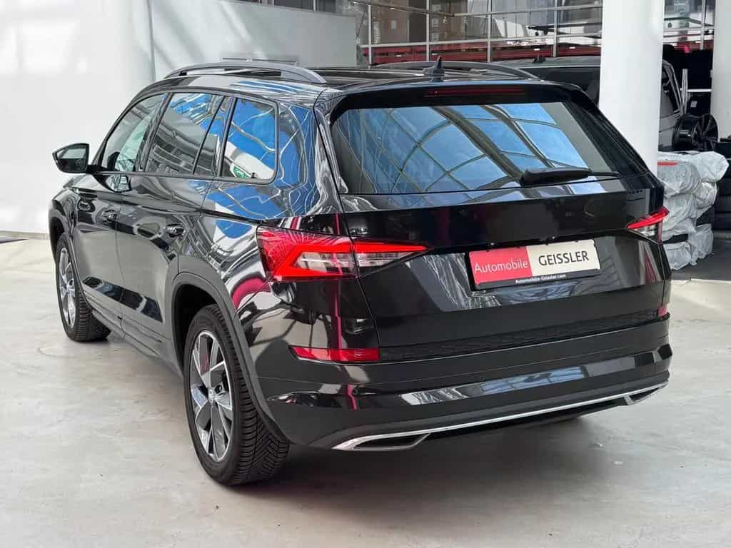 Skoda Kodiaq Sportline 4x4 AHK Standhzg ACC VirtCP DAB 03/2020-photo-2