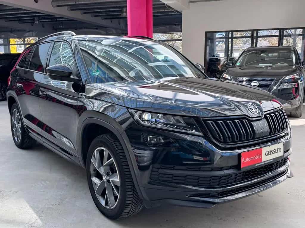 Skoda Kodiaq Sportline 4x4 AHK Standhzg ACC VirtCP DAB 03/2020-photo-4