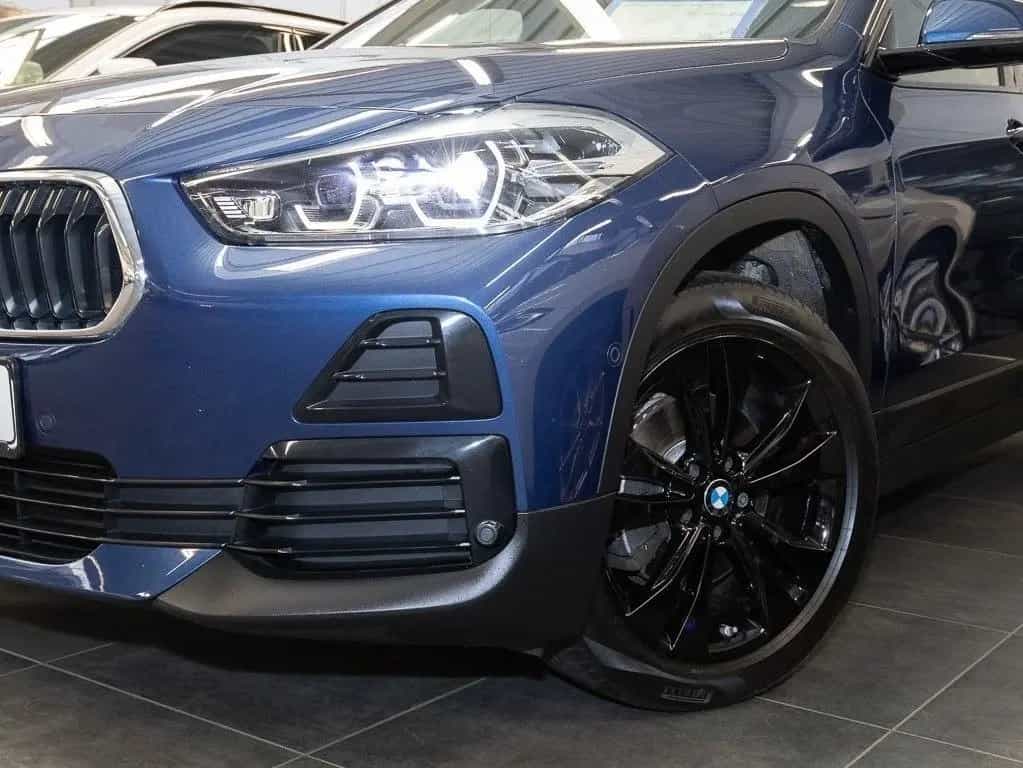 BMW X2 xDrive18d A PANO AHK RFK NAVI LED PDC V+H LM 02/2023-photo-2