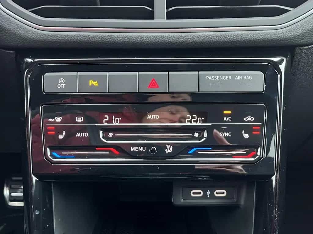 Volkswagen T-Cross 1.0 TSI OPF, R-Line, DSG null-photo-14
