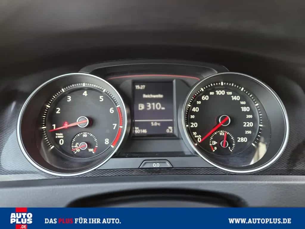 Volkswagen Golf GTI Performance PDC+SITZHZG+XENON+1. HAND 09/2013-photo-14