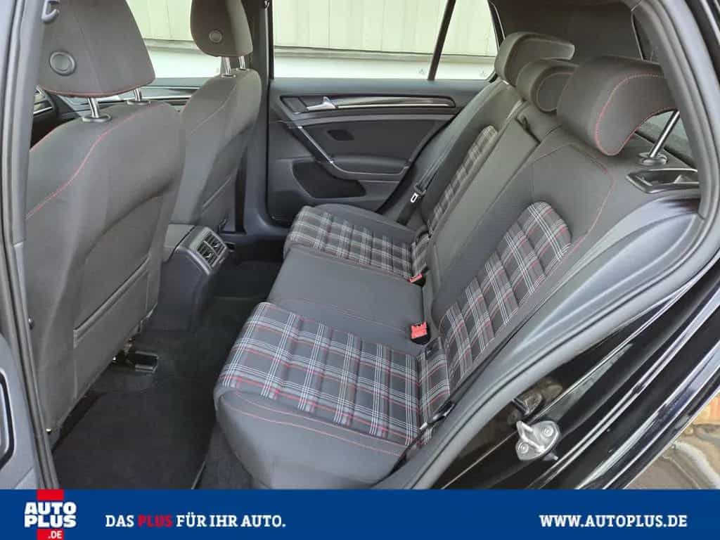 Volkswagen Golf GTI Performance PDC+SITZHZG+XENON+1. HAND 09/2013-photo-24