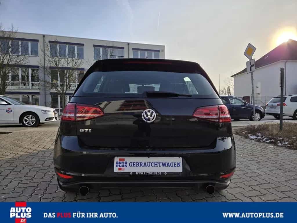 Volkswagen Golf GTI Performance PDC+SITZHZG+XENON+1. HAND 09/2013-photo-3