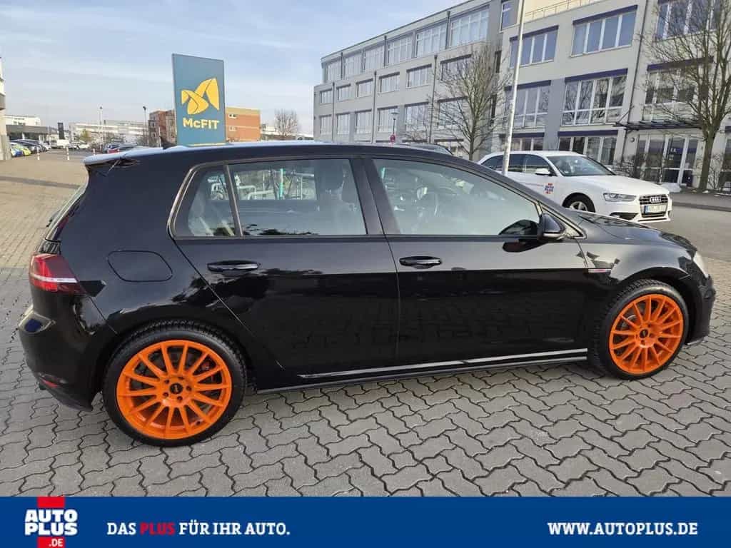 Volkswagen Golf GTI Performance PDC+SITZHZG+XENON+1. HAND 09/2013-photo-6