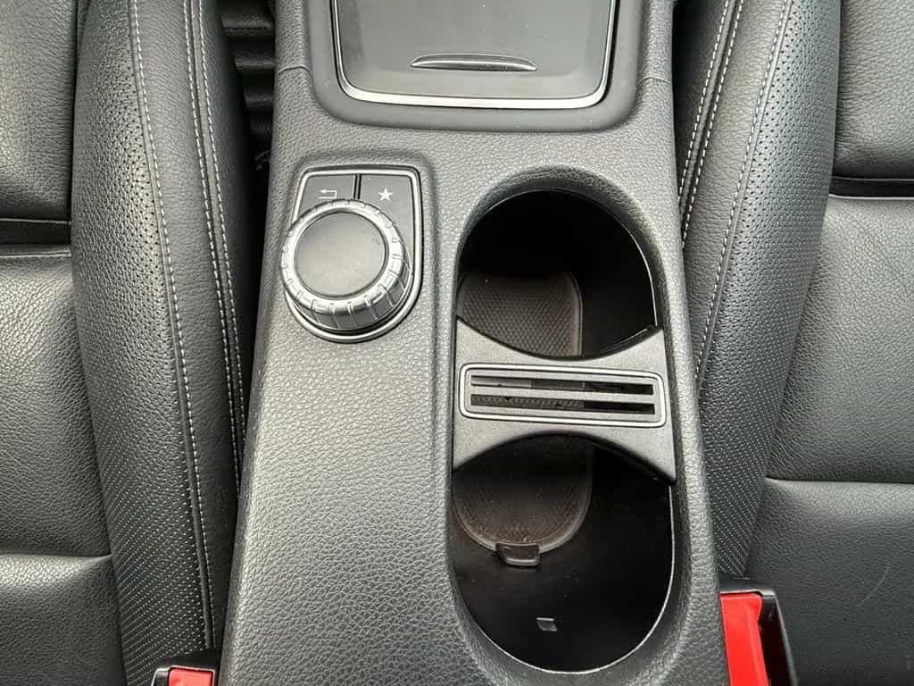 Mercedes-Benz A 220 4MATIC*NAVI*AUTOM*LED*KLIMAAUT.*S-Heft* 02/2017-photo-25