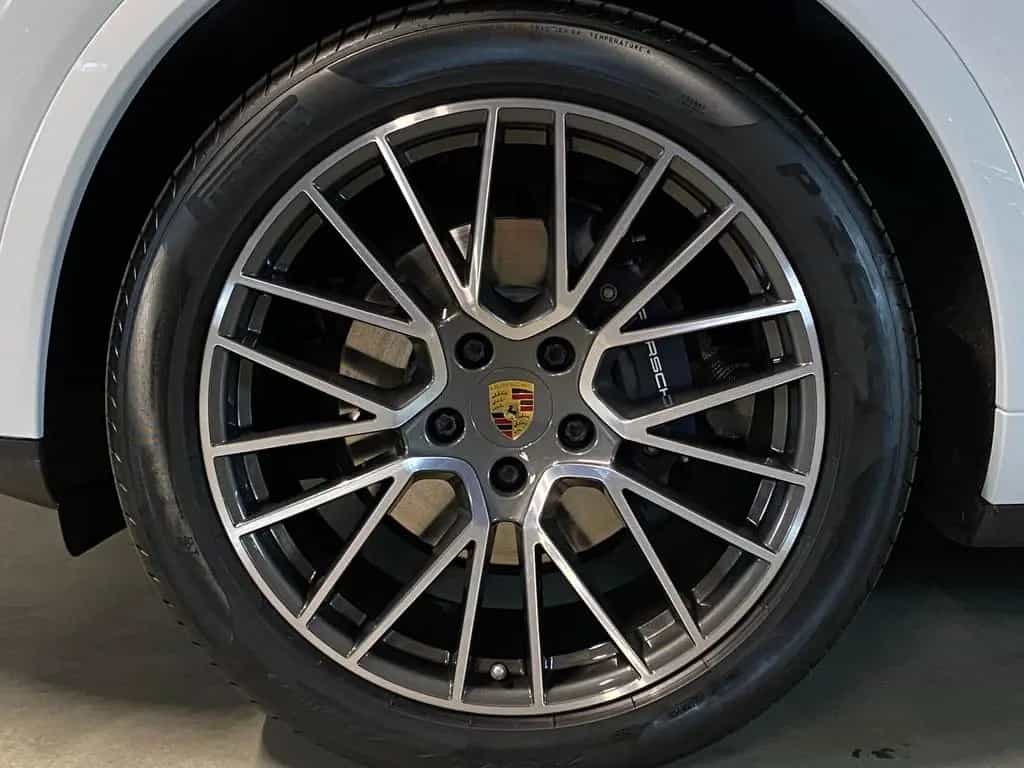 Porsche Cayenne | Hinterachslenkung | Sportabgasanlage | 03/2020-photo-8