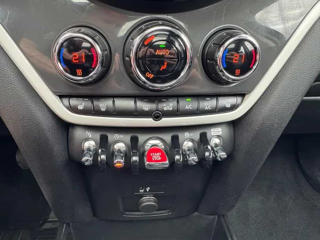 MINI Countryman S (Cooper) Cooper S Countryman*HUD*NAVI*PANO*LED*KEYLESS* 09/2018-photo-24