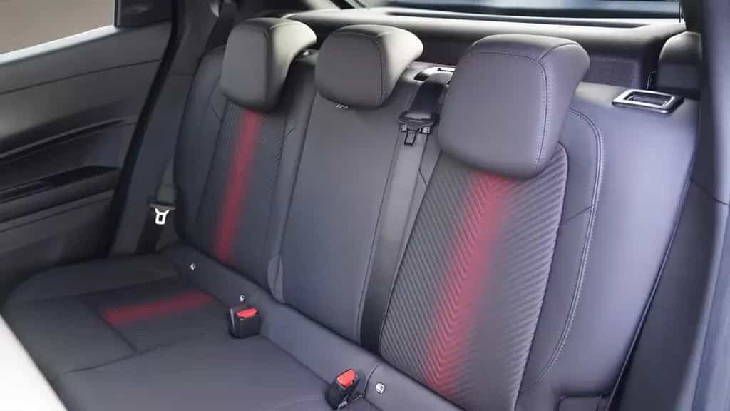 Alfa Romeo Junior 1.2 Hybrid Speciale-Sitzhzg mtl. ab 249€* 10/2025-photo-14