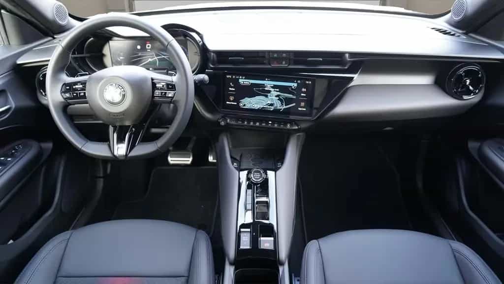 Alfa Romeo Junior 1.2 Hybrid Speciale-Sitzhzg mtl. ab 249€* 10/2025-photo-7