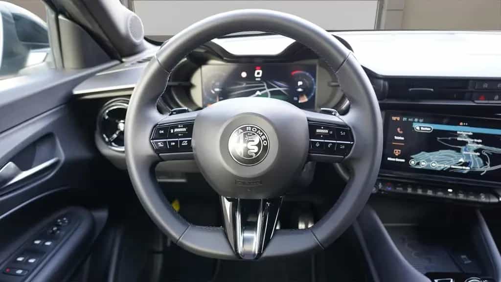 Alfa Romeo Junior 1.2 Hybrid Speciale-Sitzhzg mtl. ab 249€* 10/2025-photo-8