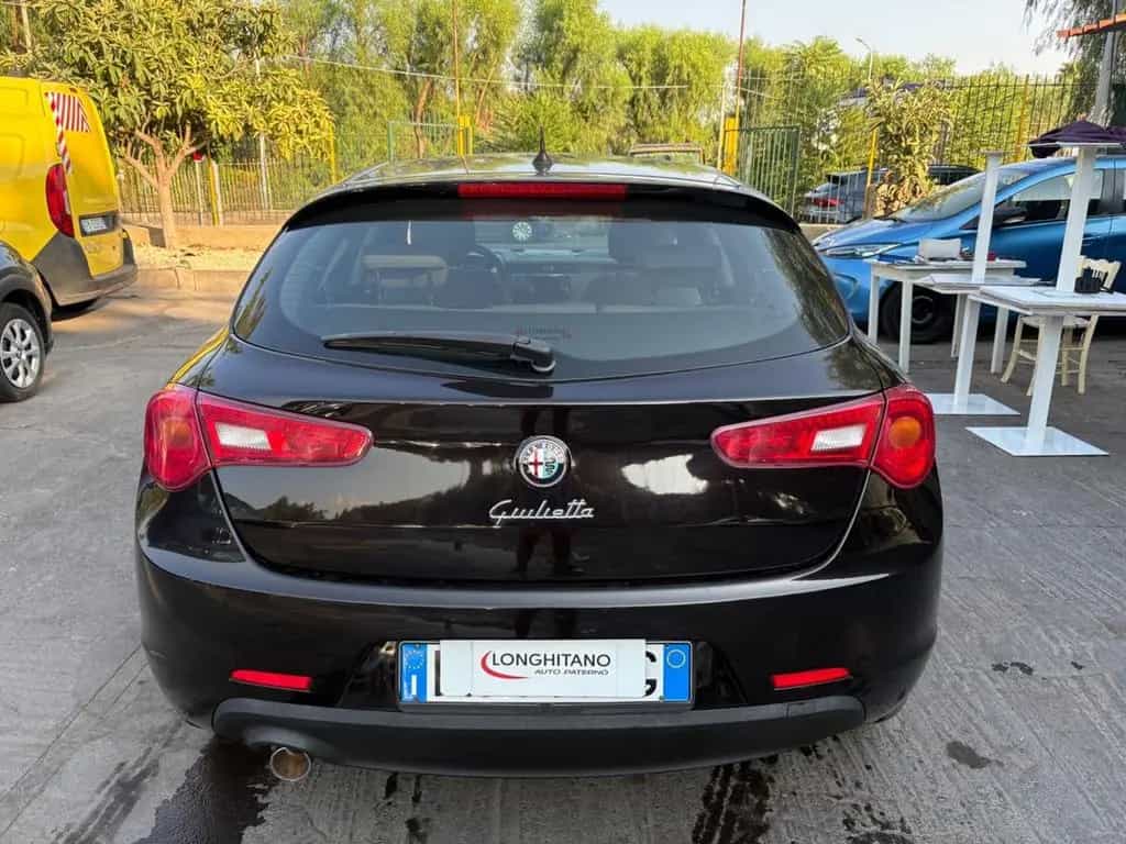 Alfa Romeo Giulietta 1.6 MULTIJET 105 CV Exclusi 09/2015-photo-4