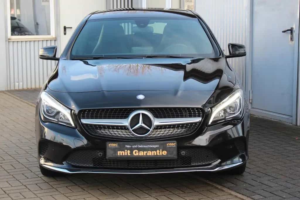 Mercedes-Benz CLA 180 Shooting Brake AMG line+Navi+LED+T-Leder 12/2016-photo-6