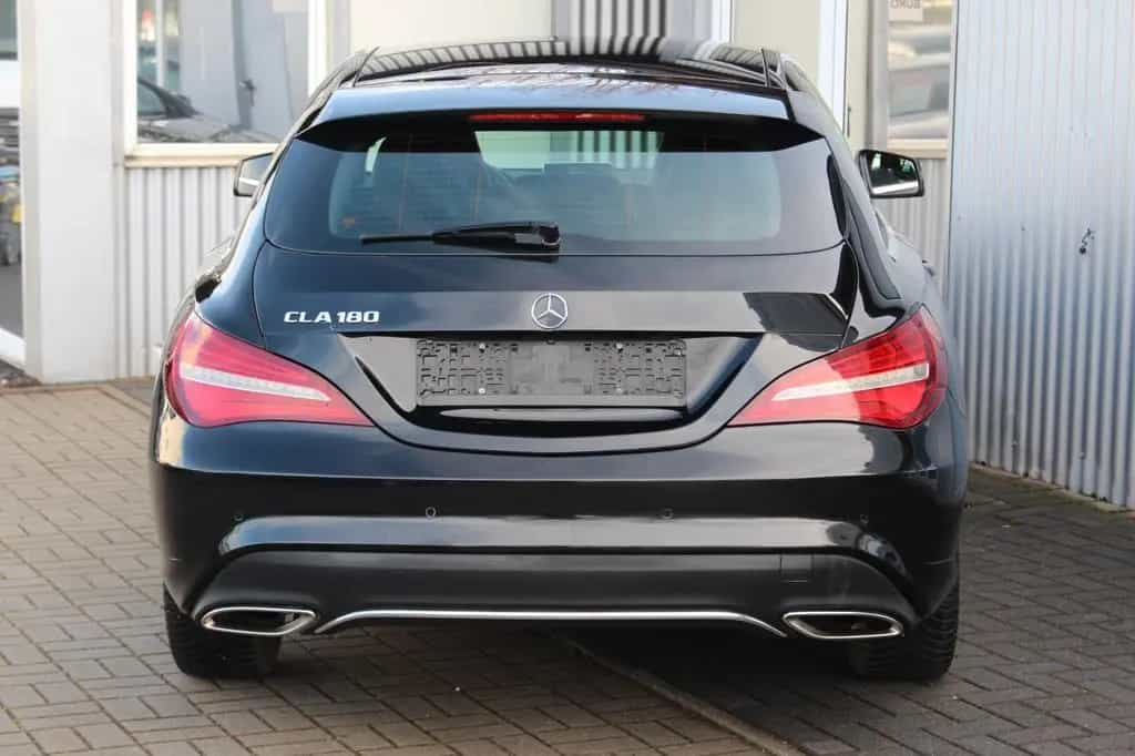 Mercedes-Benz CLA 180 Shooting Brake AMG line+Navi+LED+T-Leder 12/2016-photo-7