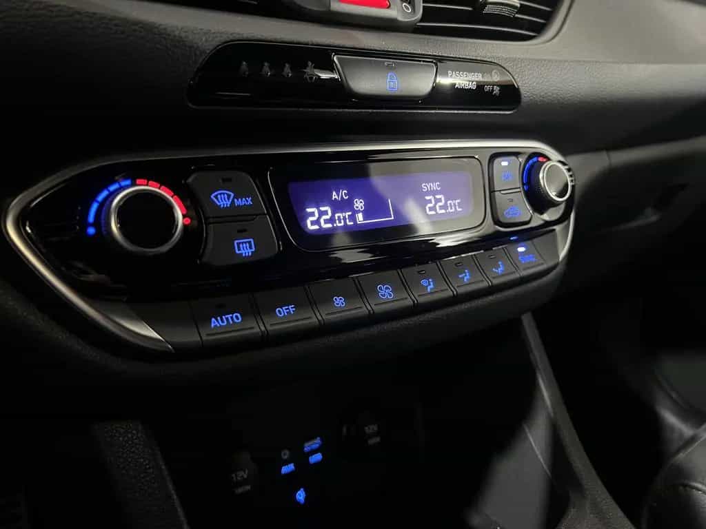 Hyundai i30 N Performance *H&R*Carbon*Navi*Kamera*Optik* 09/2019-photo-26