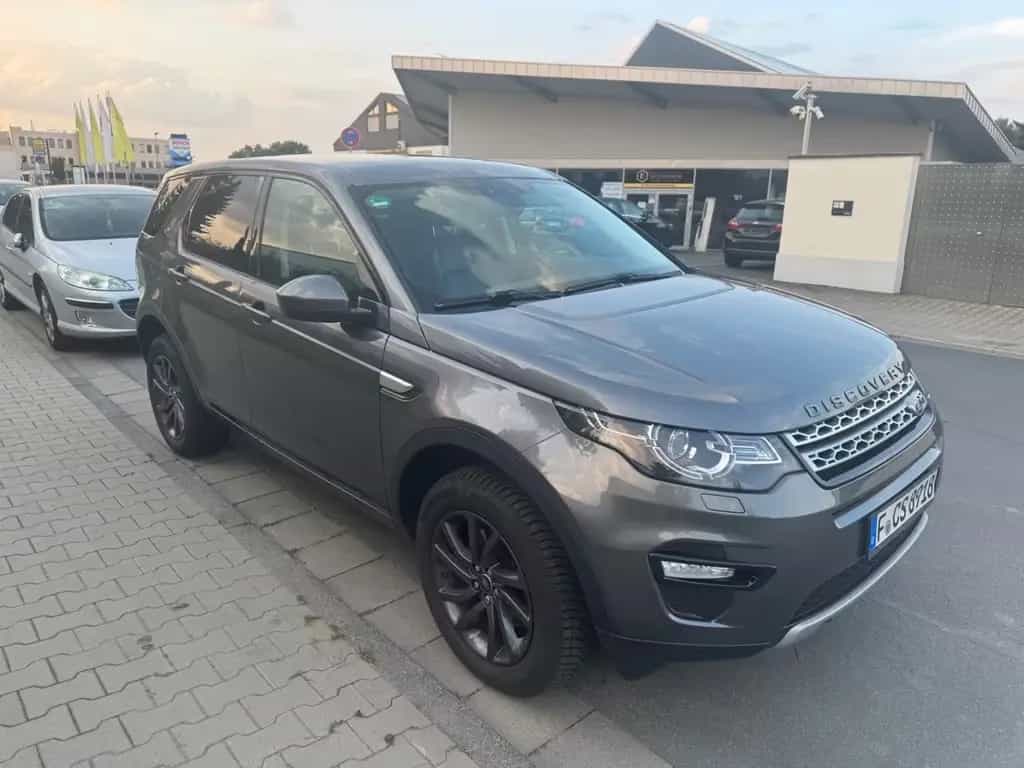 Land Rover Discovery Sport HSE Motor läuft unruhig 12/2016-photo-0