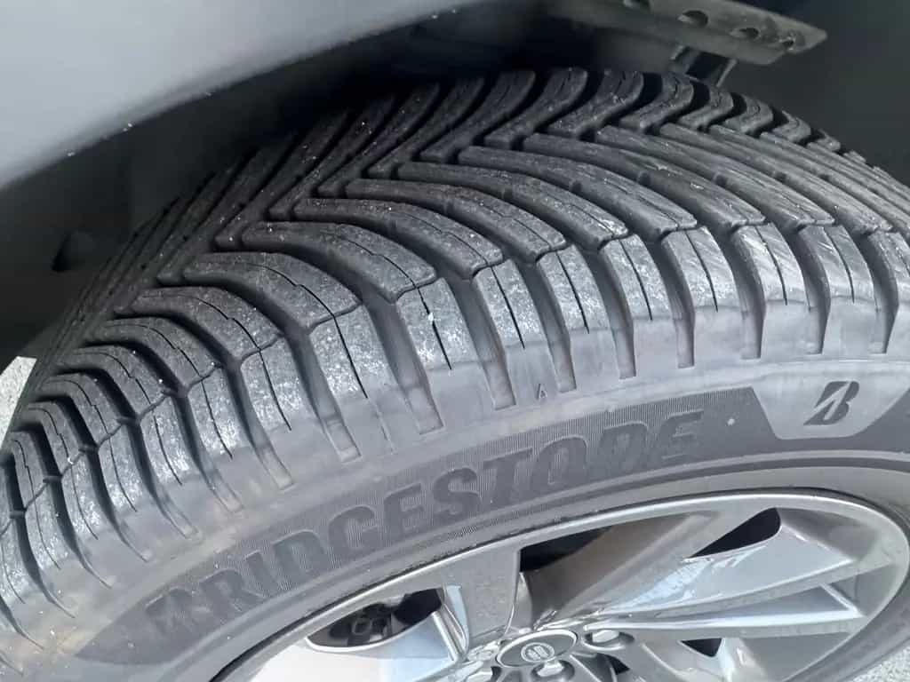 Land Rover Discovery Sport HSE Motor läuft unruhig 12/2016-photo-22
